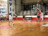 https://www.basketmarche.it/immagini_articoli/26-09-2024/basket-gualdo-test-amichevole-virtus-bastia-120.jpg