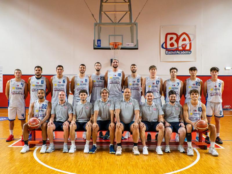 https://www.basketmarche.it/immagini_articoli/26-09-2024/valdiceppo-basket-pronta-esordio-campo-virtus-civitanova-600.jpg