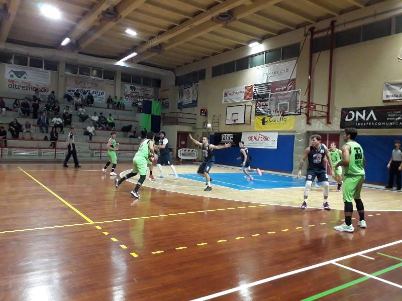 https://www.basketmarche.it/immagini_articoli/26-10-2024/marotta-basket-batte-chiaravalle-basket-rompe-ghiaccio-600.jpg