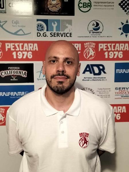 https://www.basketmarche.it/immagini_articoli/28-09-2024/amatori-pescara-coach-gabriele-partire-piede-giusto-importante-classifica-morale-600.jpg