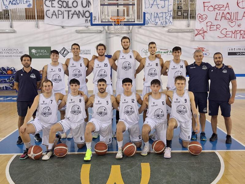 https://www.basketmarche.it/immagini_articoli/28-09-2024/basket-aquilano-pronto-esordio-stella-roma-600.jpg