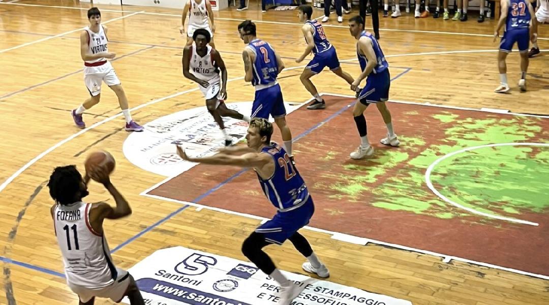 https://www.basketmarche.it/immagini_articoli/28-10-2024/brutta-virtus-civitanova-cede-passo-attila-porto-recanati-600.jpg