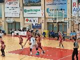 https://www.basketmarche.it/immagini_articoli/31-01-2025/basket-auximum-scappa-quarto-passa-campo-senigallia-basket-2020-120.jpg